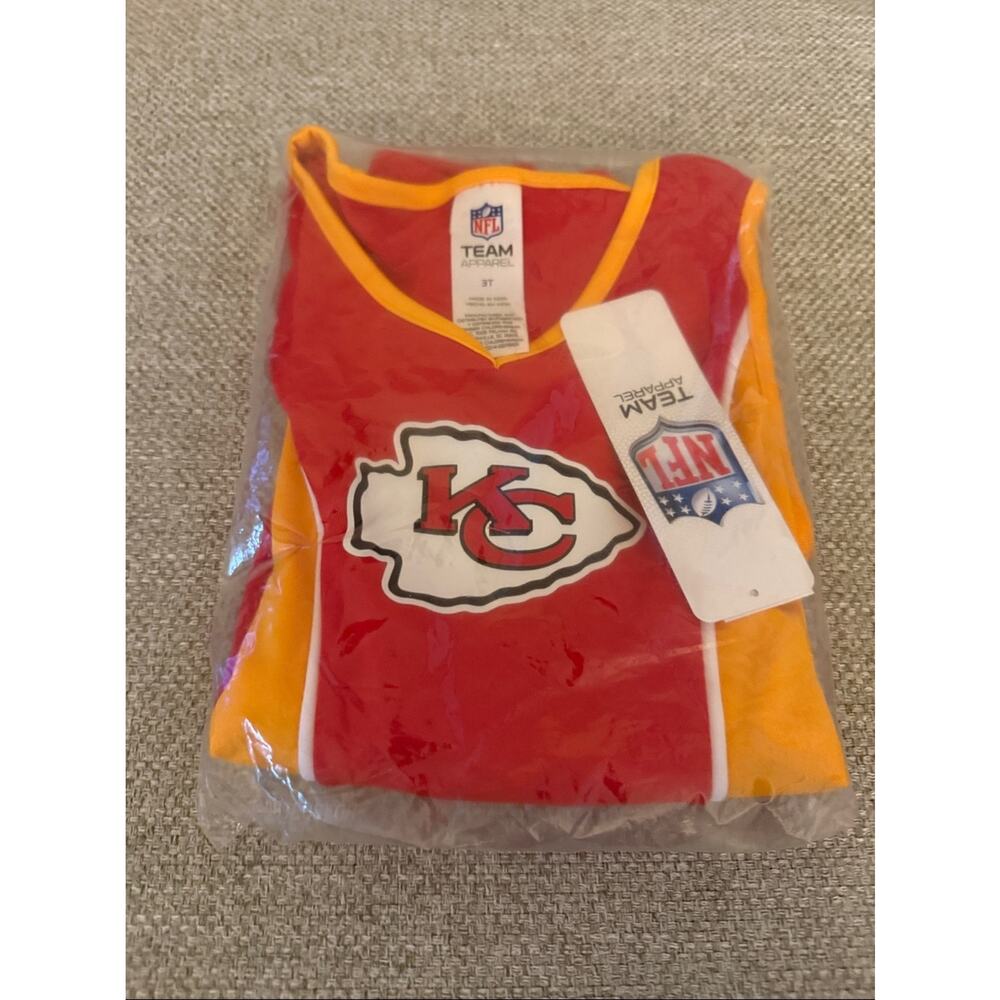 Old Navy Red Kansas City Chiefs Graphic Mesh Dress - Picture 5 of 7